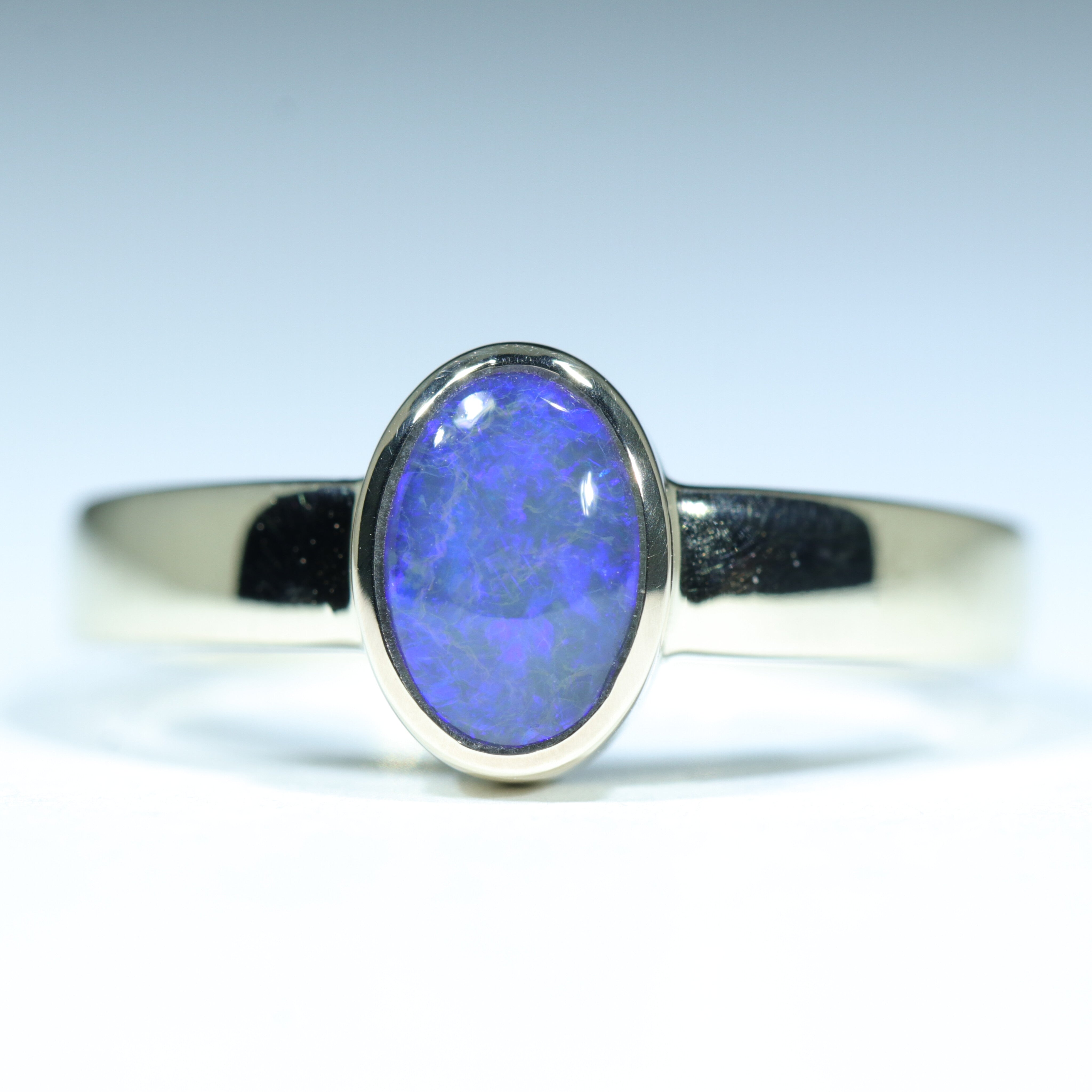 Lightning Ridge Dark Opal Gold Ring - Size 7.25 US Code - EM287