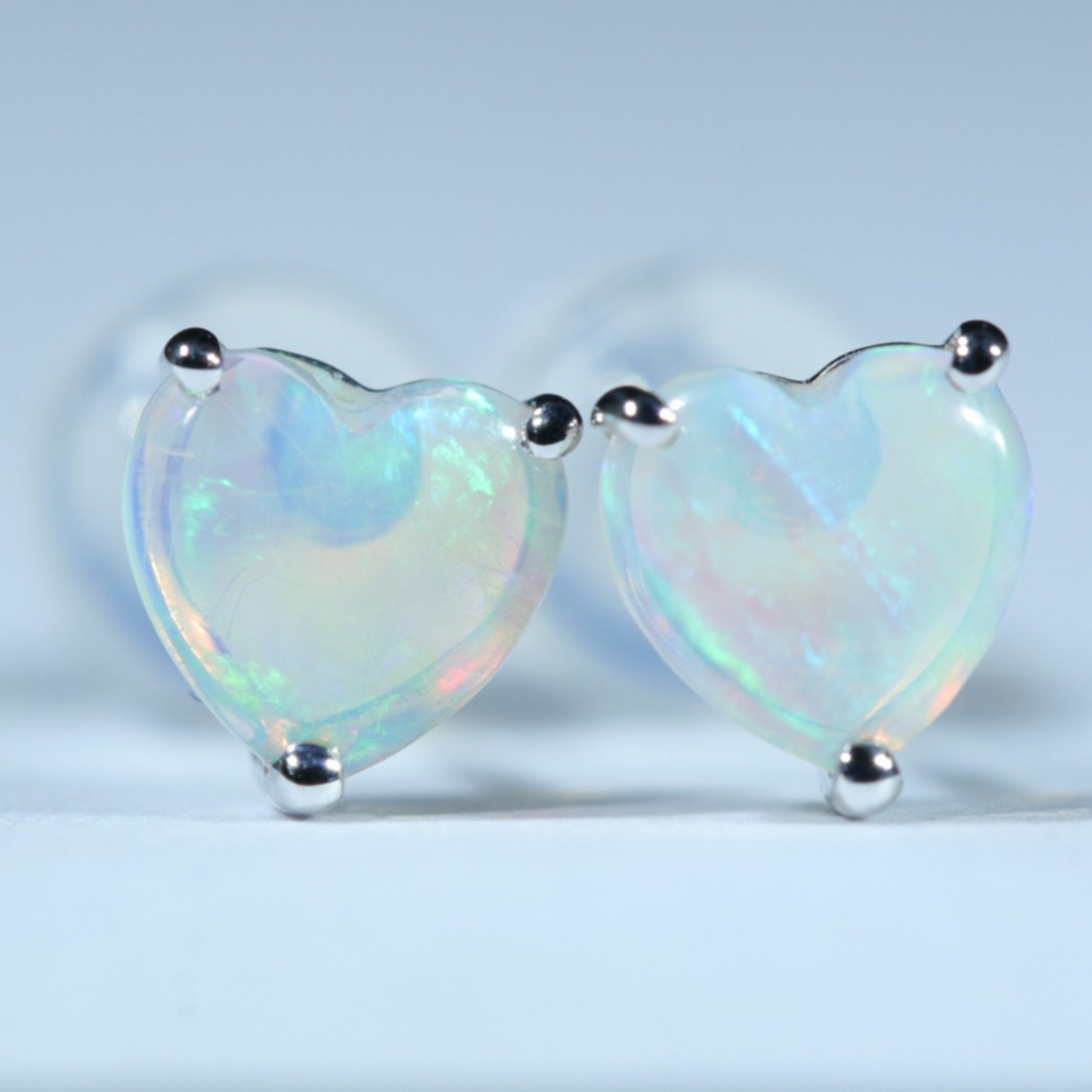 Coober Pedy Heart shaped Crystal Opal 14K White Gold Earrings (4.5 x 5mm) Code W32