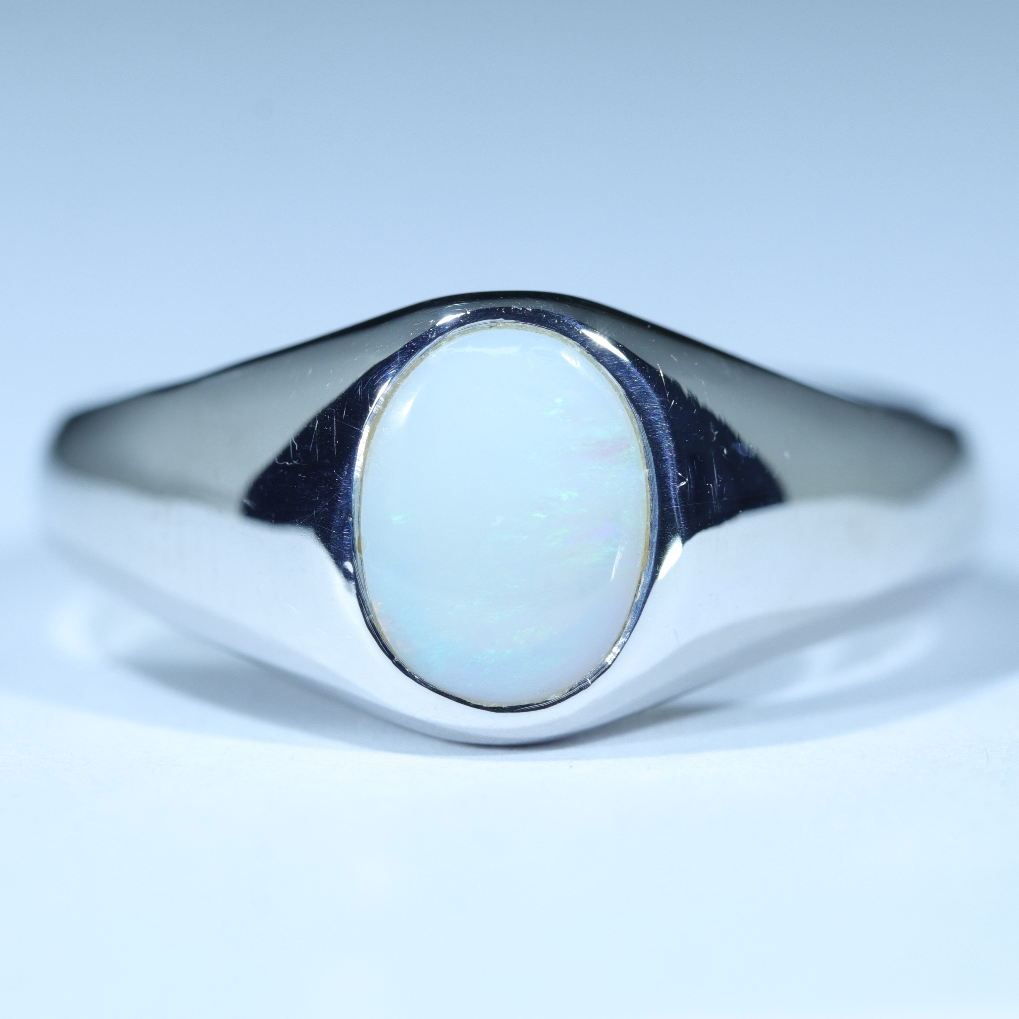 Coober Pedy Solid White Opal Mens Silver Ring - Size 10.75 Code - MM02