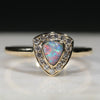 Natural opal rainbow 18k gold ring