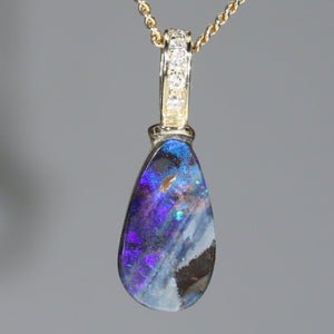 Opal and Diamond Pendant Yellow Gold