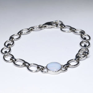 Easy Wear Silver Bracelet Design