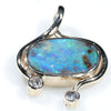 Elegant Gold Pendant Design