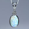 Easy Wear White Gold Pendant Design